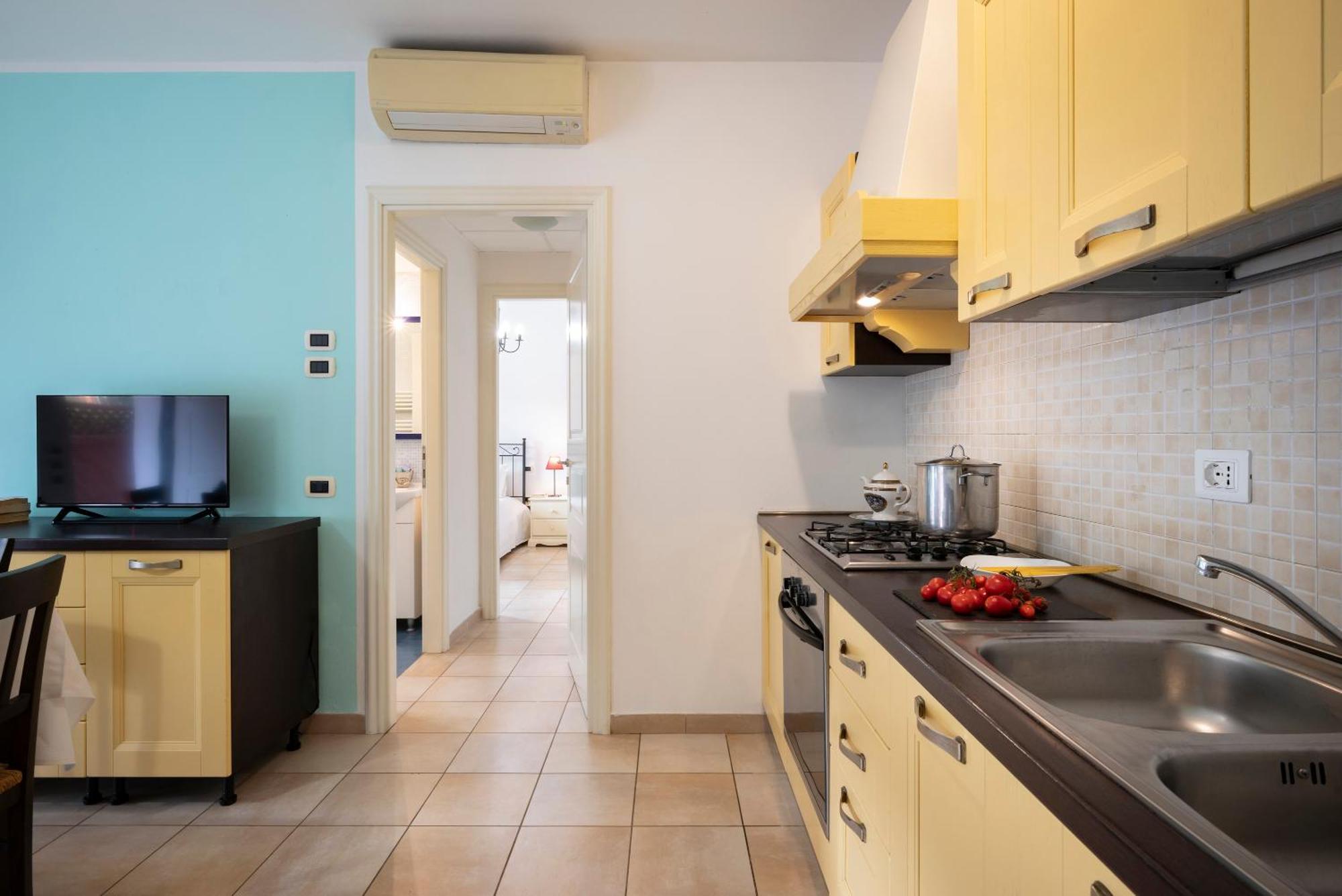 Aparthotel Ombra E 2*